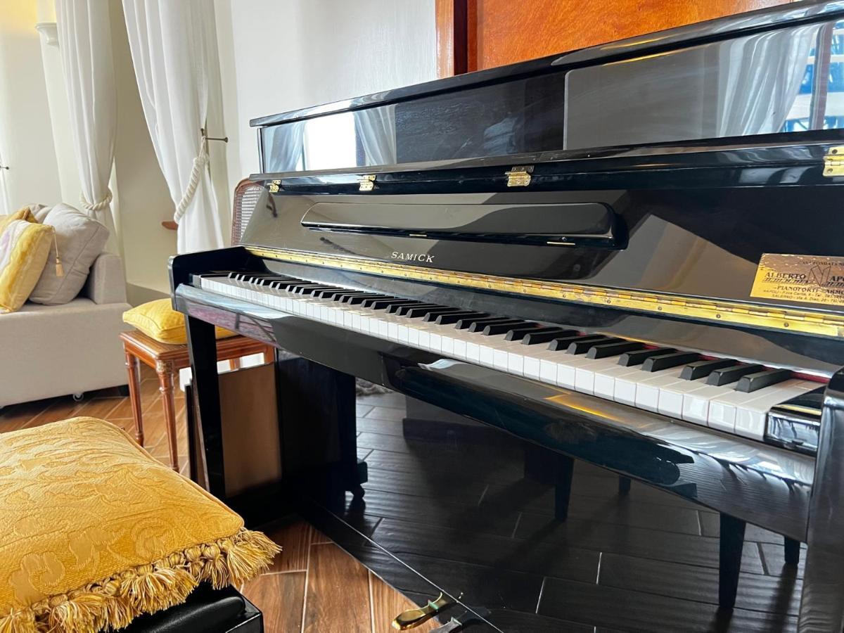 Residenza Borgo Marinaro Apartment Napoli Bagian luar foto